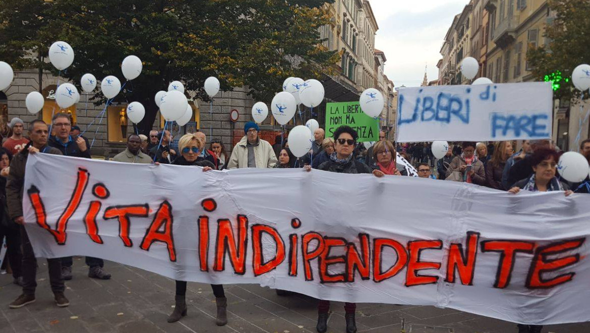 uildm ancona liberi di fare manifestazione